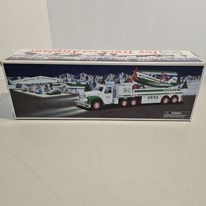 RARE Vintage Hess 2002 18 Wheeler Truck and Airplane Toy New In Original Box